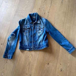 Jean jacket - distressed - medium
